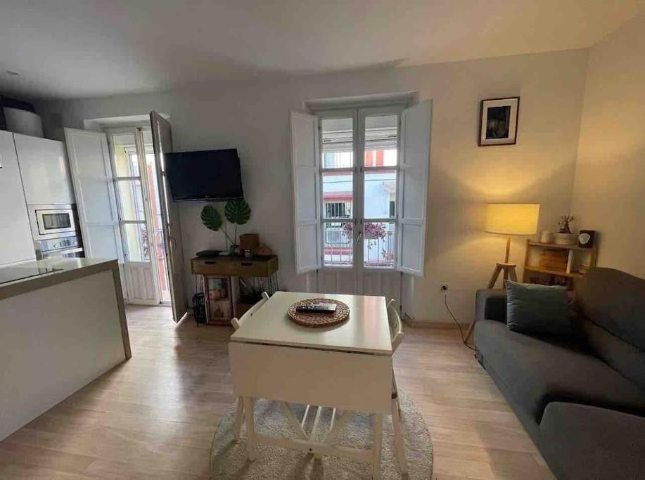 סביליה 180 Home Casa Rodrigo De Triana מראה חיצוני תמונה