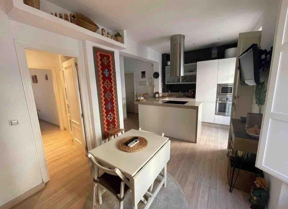 סביליה 180 Home Casa Rodrigo De Triana מראה חיצוני תמונה